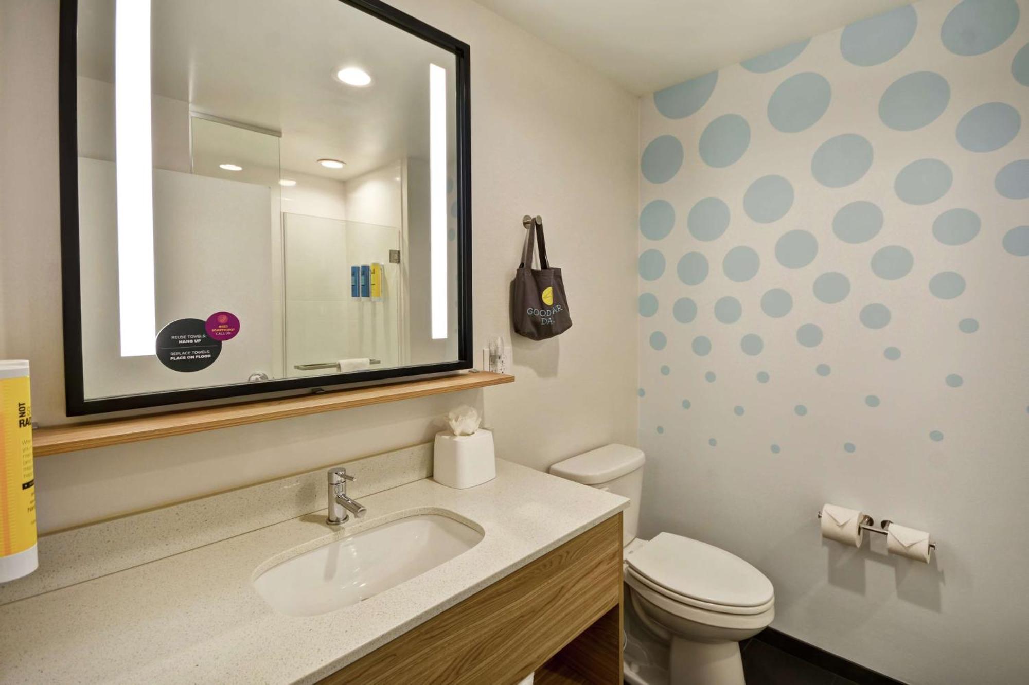 Tru By Hilton Denver, Pa Zewnętrze zdjęcie